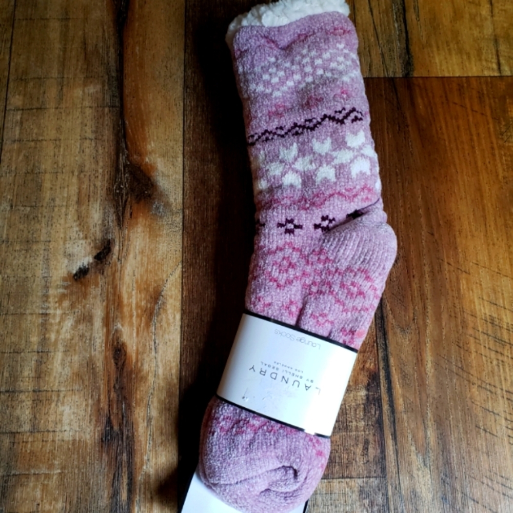 Laundry by Shelli Segal Pink Patterned Lounge Socks